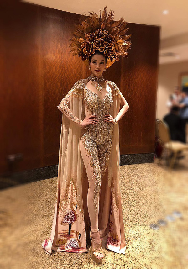 Á hậu Phương Khánh đoạt giải Trang phục dân tộc tại Miss Earth Hoa hậu Trái đất 2018